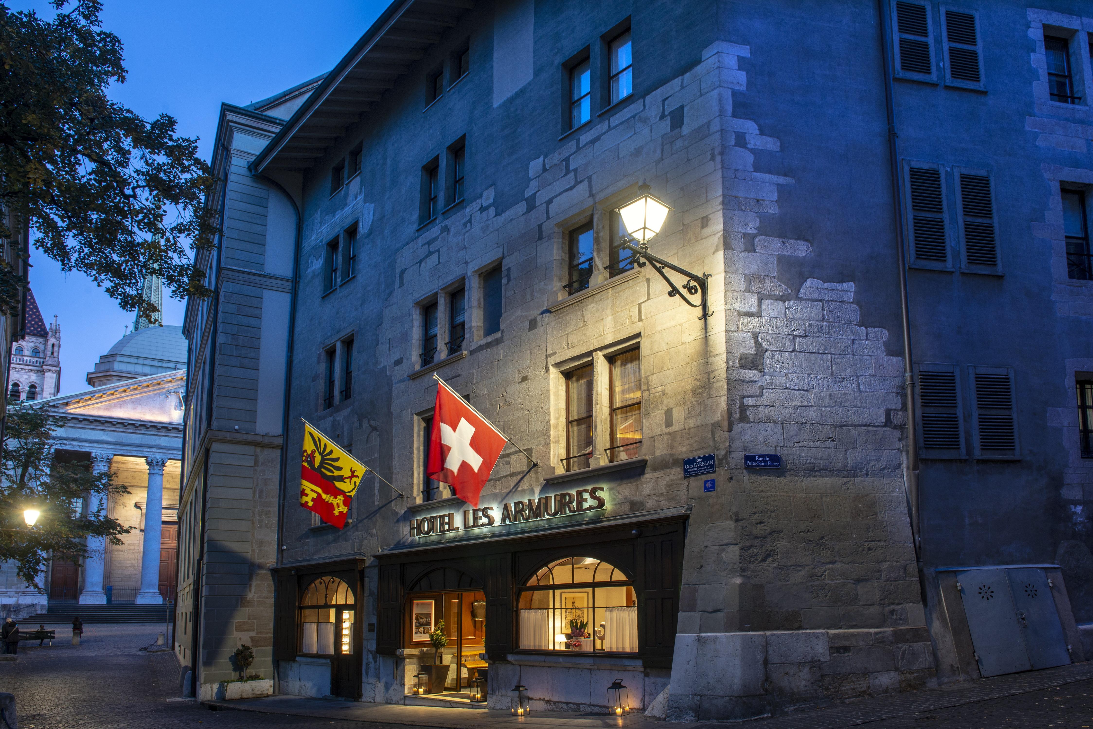 होटल Les Armures 5*